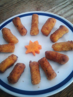 Una foto de Croquetas de pollo y berenjenas al rey'