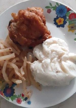 Una foto de Muslitos adobados a la pimienta con Limón