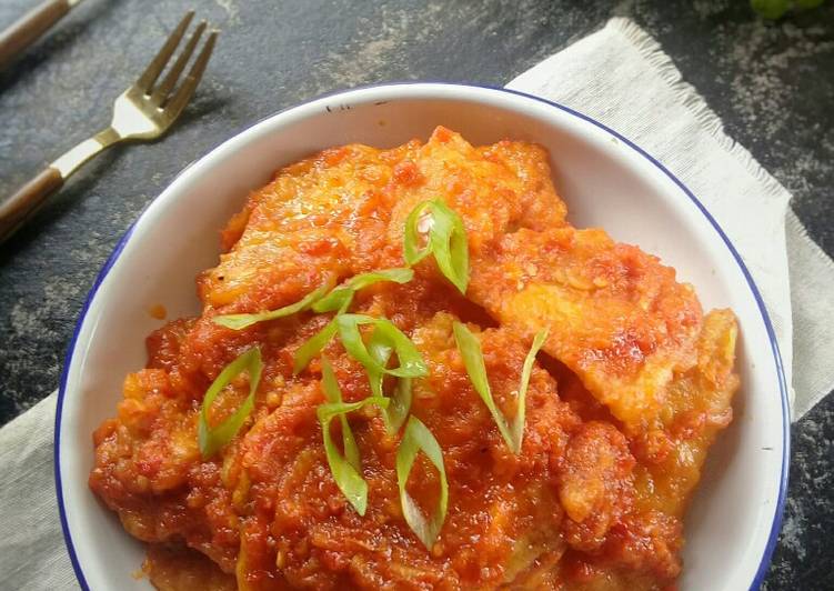 Resep Balado telur crispy yang mengenyangkan