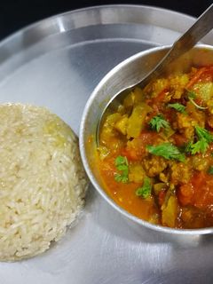 मीठे गुड वाले चावल (Meethe gud wale chawal recipe in hindi) रेसिपी मुख्य फोटो