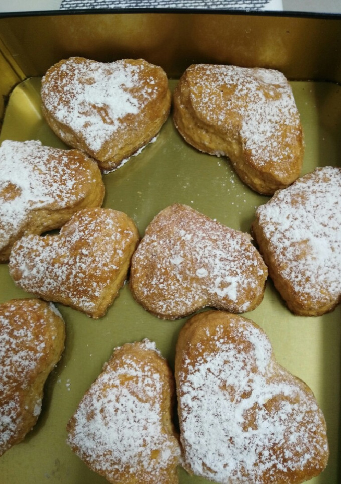 Una foto de Escones de Semana Santa