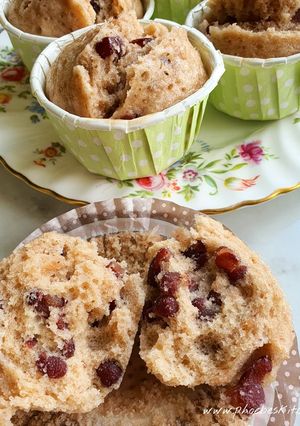A picture of Steamed Azuki Muffin.