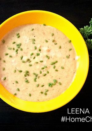 A picture of Peanut and Oats Porridge.