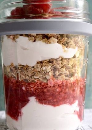 A picture of Raspberry Granola Pots.