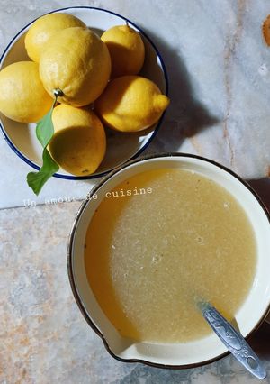 Une photo de Sirop de citron maison 🍋