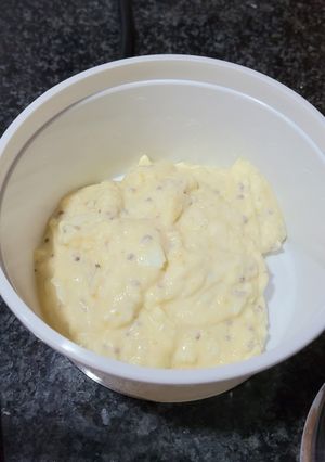 Una foto de Falsa mahonesa de queso fresco batido con toque de mostaza