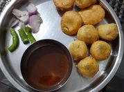 A picture of batata vada batter