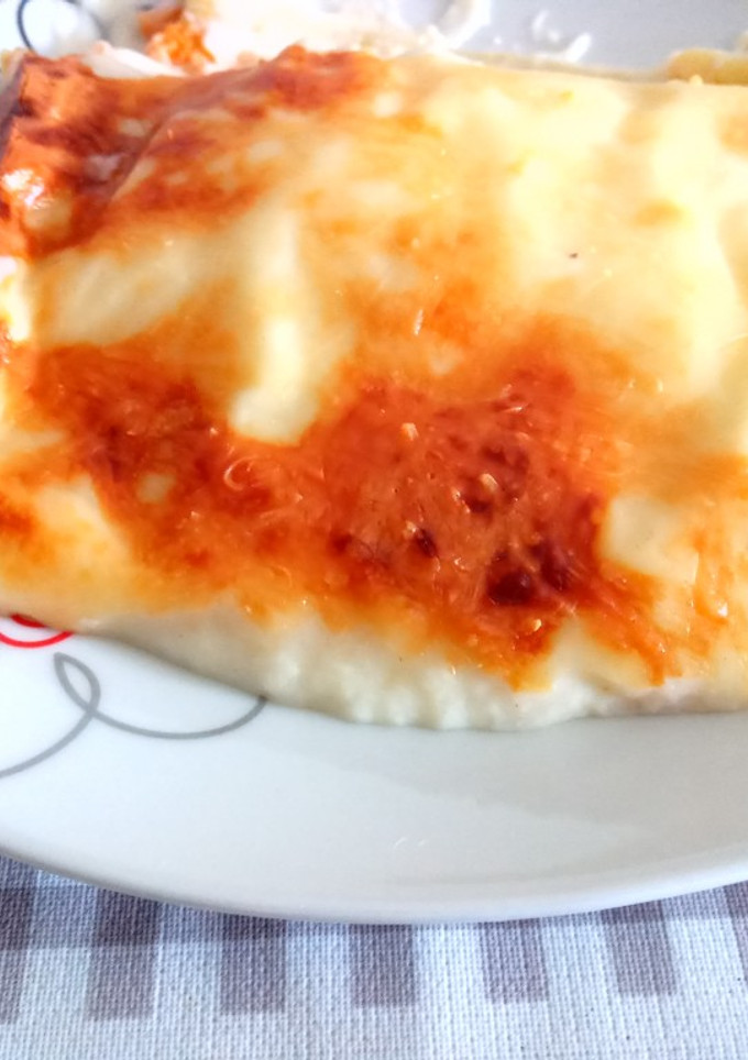 Una foto de Lasaña en porciones (con sobras de pollo)
