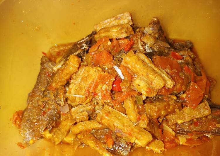 Sambal ikan asin