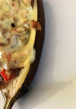 Una foto de Berenjena rellena Ministra 🍆