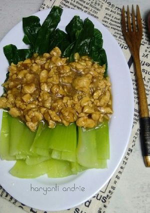 Foto resep Pokcoy Siram Ayam
