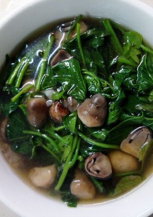 Hình của món Nấu rơm nấu rau lang.