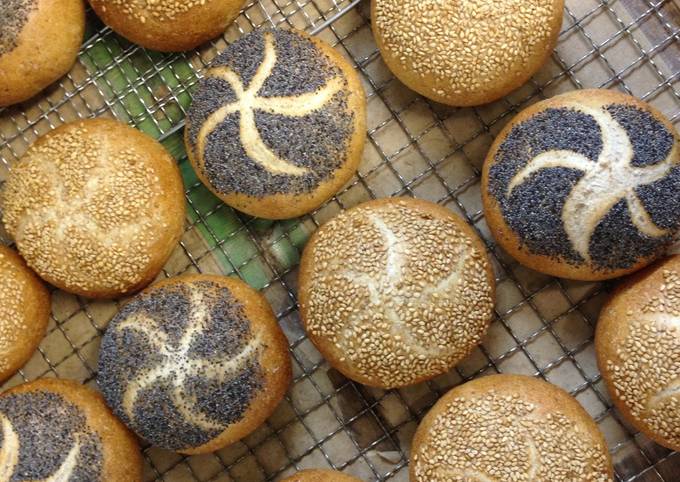 Steps to Prepare Homemade Sesame & Poppy Kaiser Rolls (Kaisersemmel)
with Skim Milk