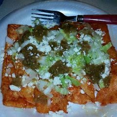 A picture of Enchilada Rojas.