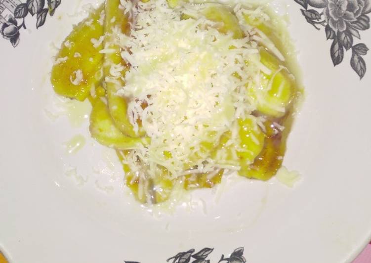 Langkah Mudah untuk Mengolah Pisang panggang susu keju yang Bisa Manjain Lidah