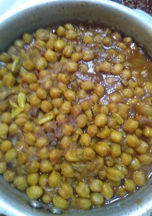 A picture of Chana masala.