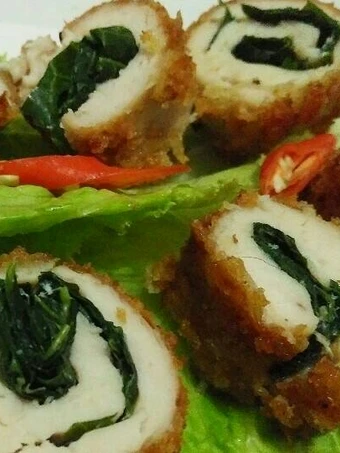 Langkah Gampang Membuat Resep Ayam crispy lapis Daun Singkong yang  Bikin Ketagihan Anti Ribet, Menggugah Selera