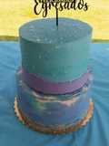 Torta dos pisos con buttercream