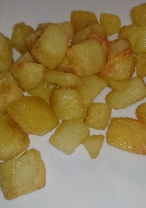 A picture of Roasted potatoes.
