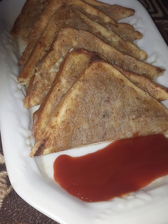 A picture of Potato Toast.
