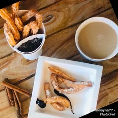 A picture of Whosayna’s Churros.
