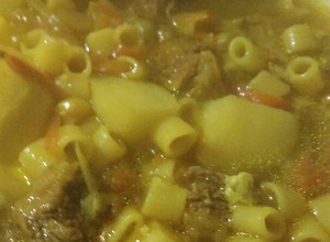 Una foto de Sopa casera de fideos