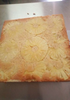 A picture of Pineapple upside down cake.