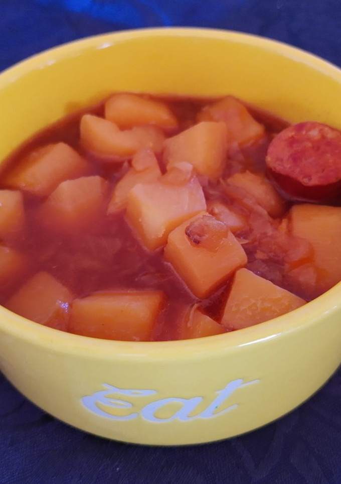 Una foto de Patatas a la Riojana