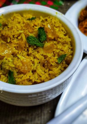 মশলাদার আমসত্ত্ব পোলাও (mashladar aamsotto polau recipe in Bengali) রেসিপির প্রধান ছবি