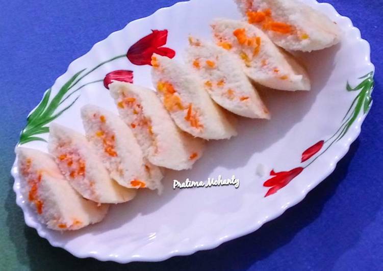 Carrot Stuffed Idli