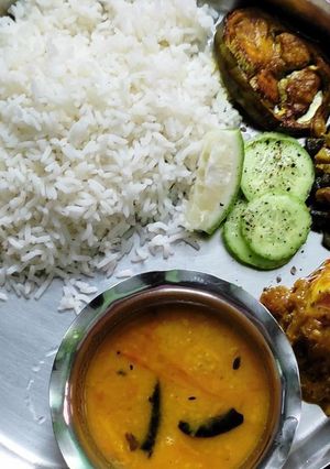 A picture of Dal chawal.