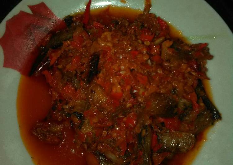 Ikan Gabus Asin Balado