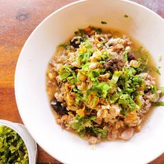 Boiled rice with mince pork A picture of Boiled rice with mince pork.