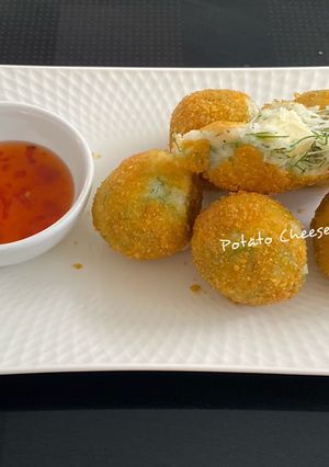 A picture of Potato Cheese Balls.