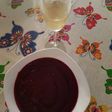 Crema de remolacha y patatas lilas