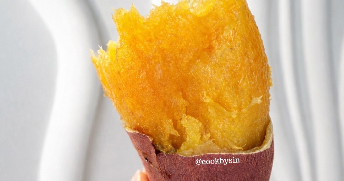 Korean Baked Sweet Potato / Ubi Panggang Ala Korea (Ice Bath Method - Simple keluar Madu)