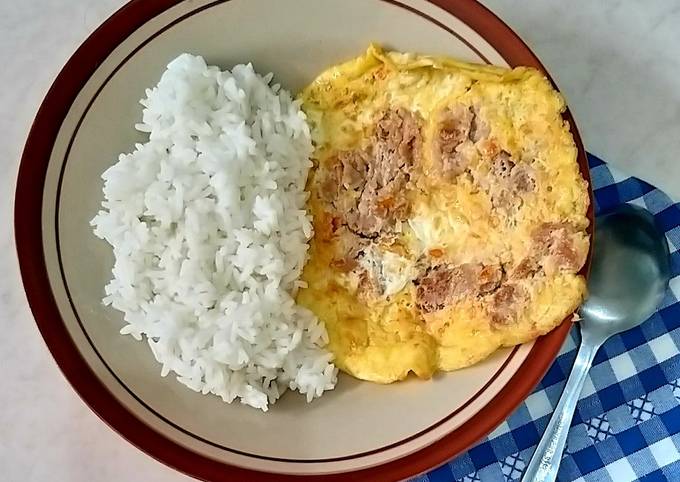 Bagaimana Menyiapkan Telur dadar daging iris sambal bawang Anti Gagal