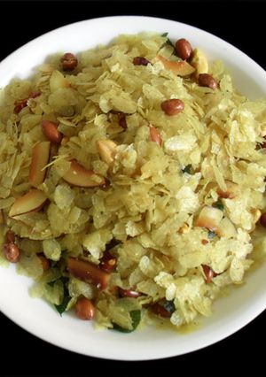 A picture of Chiwda With Thin Flattened Rice.
