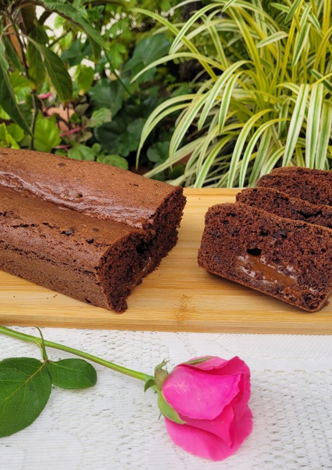 Una foto de Budín chocolate y dulce de leche
