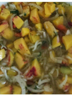 Una foto de Ceviche de durazno