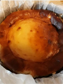 Una foto de Tarta de queso estilo la Viña