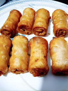A picture of Crispy Spring roll.