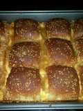 Cheesy Pull-Apart Sliders