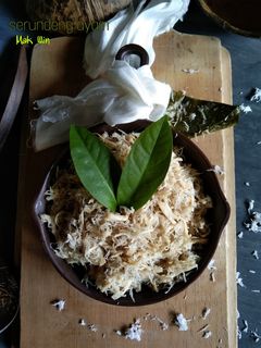 Foto resep Serundeng ayam suwir