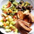 Pollo y ensalada