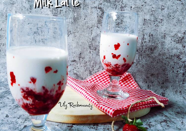 Strawberry Milk Latte