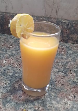 A picture of Mango lemonade.
