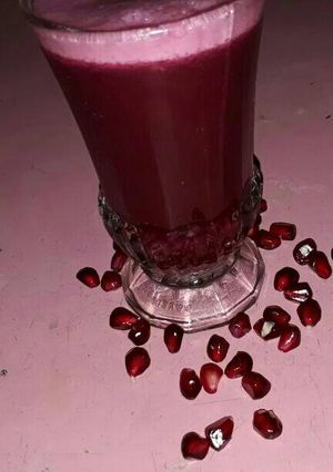 صورة لوصفة عصير الرمان الطازج