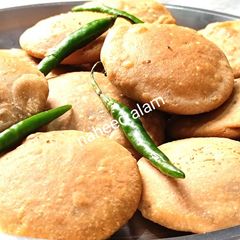 A picture of Sattu Ki Kachori.