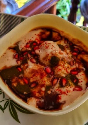 दही वडे(DAHI VADE RECIPE IN HINDI) रेसिपी मुख्य फोटो